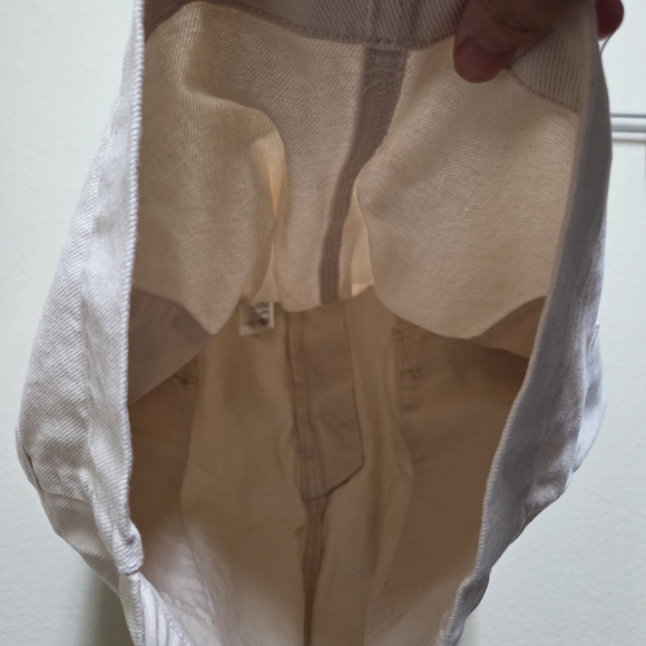 H&M Cream High-Waisted Skirt with Button Detail - Picture 5 of 5